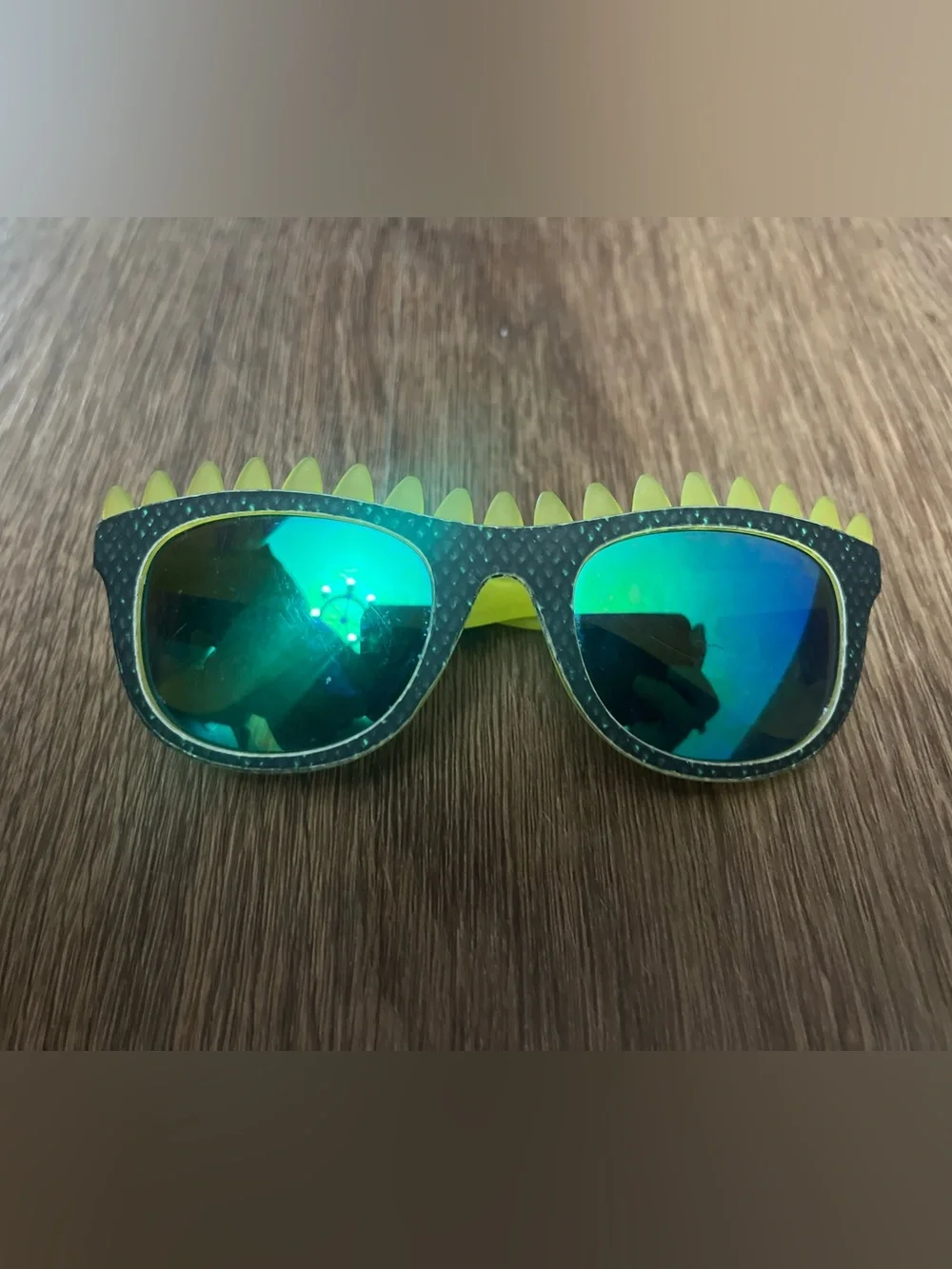 Kids Sunglasses with Green Mirrored Lenses